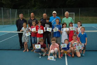 Tennis : des récompenses pour les jeunes