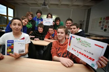 À Saint-Yorre, les 3e explorent le monde agricole, à travers le concours « La terre vue du collège »
