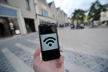 Une pétition à Egliseneuve-des-Liards (Puy-de-Dôme) pour demander le très haut débit