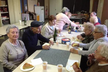 Les seniors de l’Amicale Saint-Verny partagent la traditionnelle galette