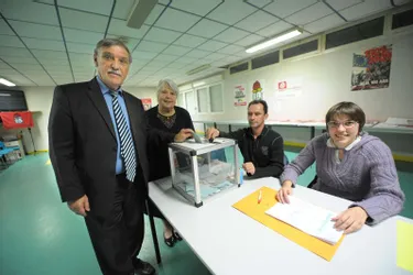 Le PS a désigné les premiers de liste pour les élections municipales dans les villes