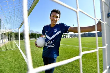 Le Briviste Mathys Angely rêve de devenir joueur professionnel chez les Girondins de Bordeaux