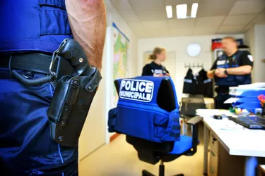 Pour le leader de l'opposition Jean-Pierre Brenas (LR), les policiers municipaux de Clermont-Ferrand doivent « être armés »