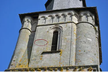 Une véritable enquête a abouti au déchiffrage d’une inscription sur le clocher de l’église
