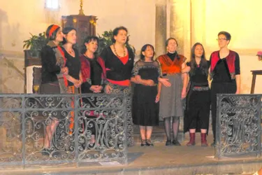 Le chant géorgien résonne dans l’église