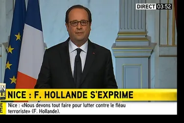 Attentat à Nice : François Hollande annonce une prolongation de l'état d'urgence