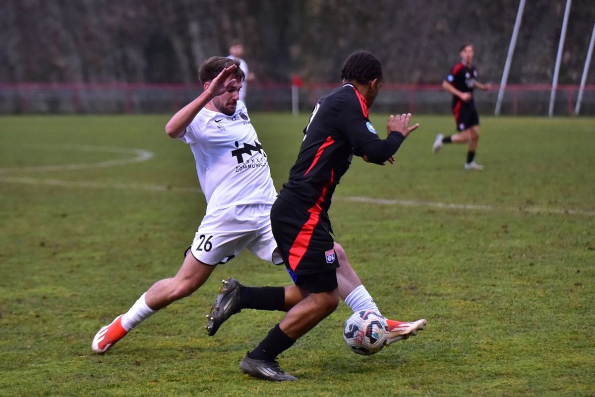 National 3 : le FC Espaly repart avec des regrets de Chassieu
