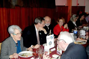 Un dîner spectacle généreux du Rotary