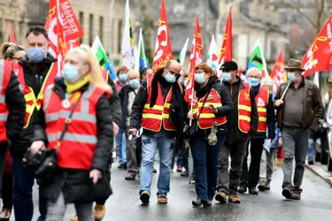 CGT, F.O, FSU et Solidaires dans la rue à Brive (Corrèze) le mardi 5 octobre