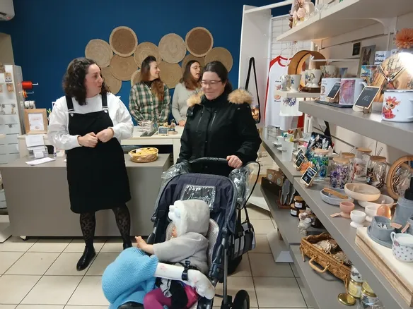 Creatrices Les trois amies créatrices ont ouvert leur belle boutique, samedi - Le ...