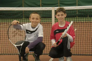 Tournoi seniors et jeunes au tennis