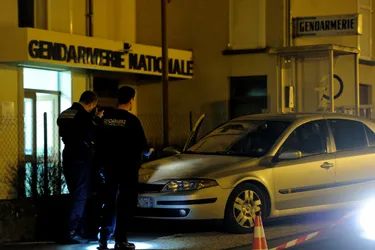 Un jeune couple blessé par des tirs à Saint-Dier-d'Auvergne