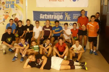Vacances sportives au Dunlop pour les jeunes handballeurs