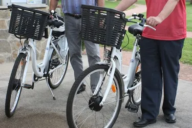 Deux vélos électriques mis à disposition
