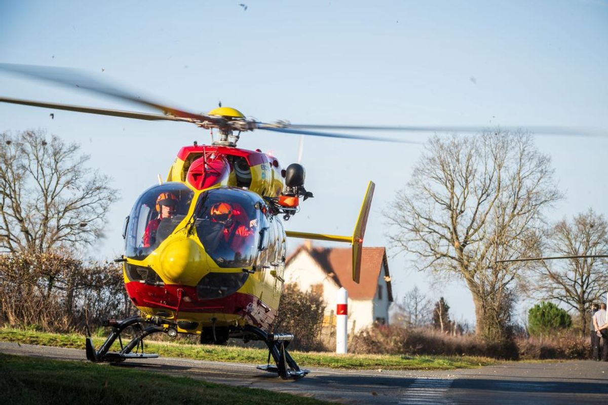 La photographe heurtée par une moto-cross lors d'une compétition dans le Puy-de-Dôme est décédée