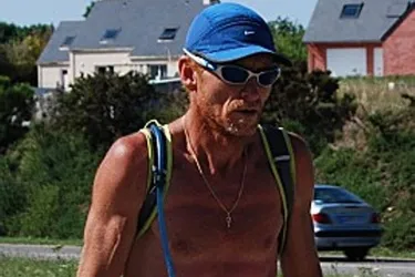 Halte sur la commune du marathonien de l’espoir, Guy Amalfitano