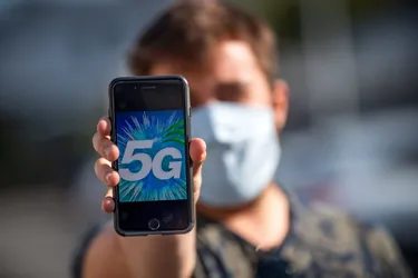 Prudente sur la 5G, la mairie de Clermont-Ferrand refuse toute nouvelle antenne de téléphonie mobile