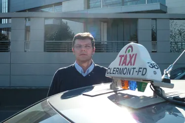 Le patron des taxis puydômois : "Peu de risques de voir UberPop à Clermont-Ferrand"