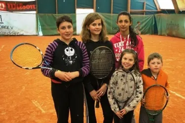Les bases du tennis lancées aux jeunes