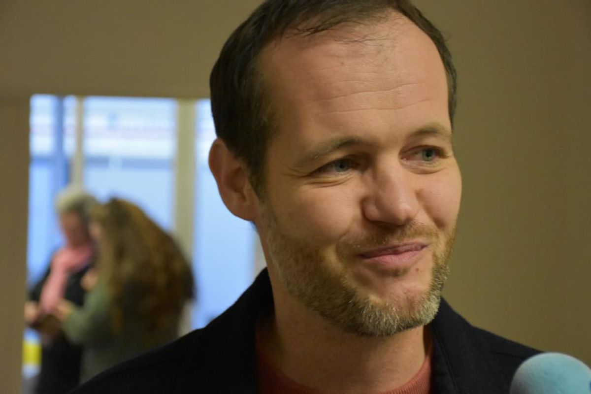 Paul Roche Rps Découvrez les 42 personnes qui accompagnent le socialiste Paul Roche ...