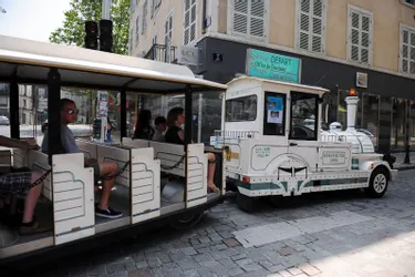 Le petit train touristique est de retour dans les rues de Clermont