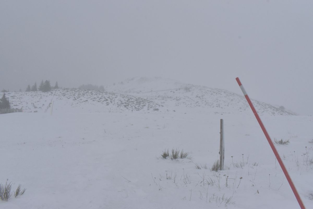 Les gendarmes secourent un skieur de fond perdu en montagne dans le Puy-de-Dôme