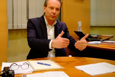 Le maire de Bellerive-sur-Allier démissionne, François Sennepin se déclare candidat