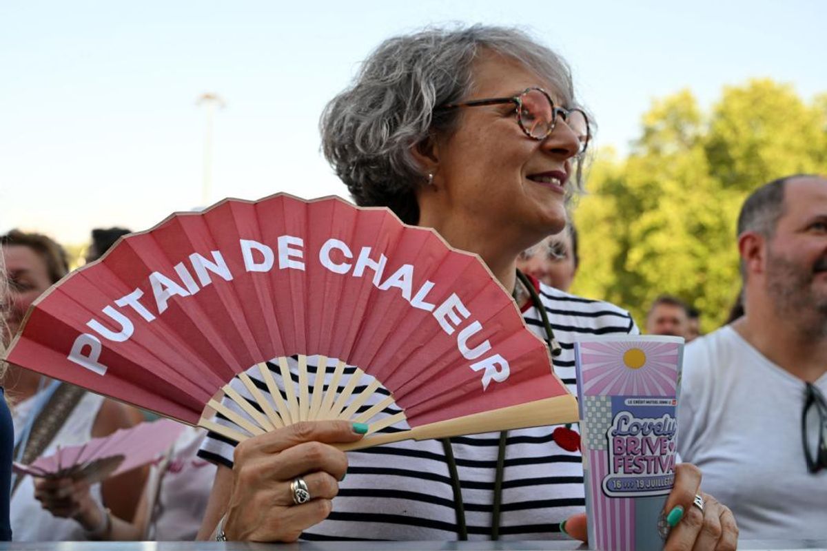 Montagnes Rouges France Nuits tropicales, 40 °C attendus, vigilance rouge incendie : la ...