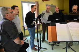 Voix d’hommes, neuf garçons dans le chant désormais à Mauriac (Cantal)