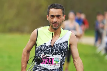 A 46 ans, le triple champion de France a dominé malgré lui l’épreuve de 35 km