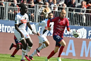Deux penalties marqués, un rouge pour Borges et Seidu... : ce qu'il faut retenir de la victoire du Clermont Foot face à Angers