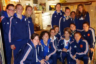 L’équipe de France féminine de rugby en détente à Treignac