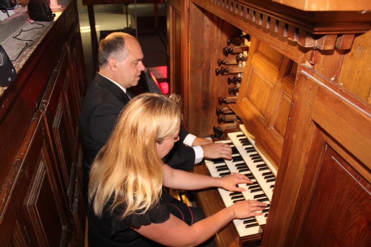 Vincent Rigole Vincent Rigot aux commandes de la première des Journées de l’orgue - L ...