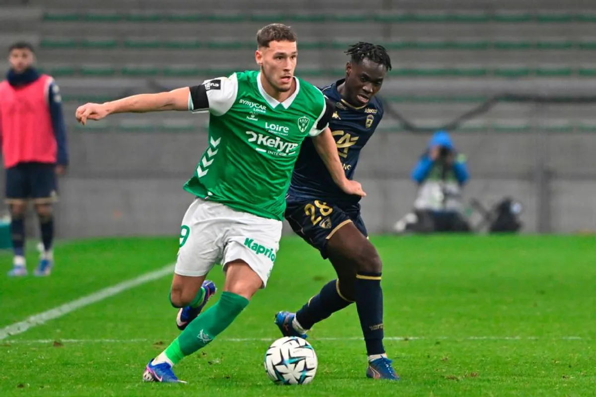 Ligue 2 : l'AS Saint-Étienne sanctionnée pour la réception prochaine du Clermont Foot