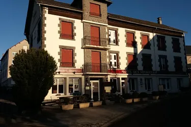 Comment le dernier hôtel-restaurant de Bagnols (Puy-de-Dôme) a échappé à la crise de l’hôtellerie de campagne