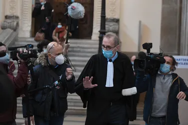 Affaire Fiona : retour en vidéo sur l'ouverture du quatrième procès de Cécile Bourgeon et Berkane Makhlouf