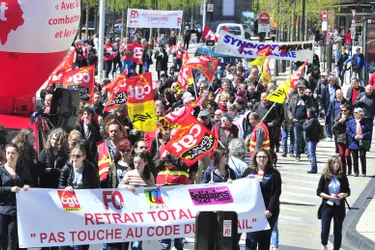 A Aurillac, 600 personnes contre la loi Travail