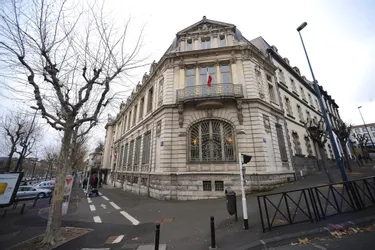 L'Etat condamné par le tribunal administratif après le licenciement d'une employée de la préfecture de Moulins (Allier)