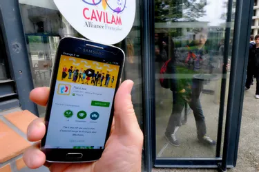 Pas à pas, l'appli du Cavilam pour aider les migrants à apprendre le français
