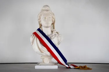 Les élus officiellement installés à Escoutoux (Puy-de-Dôme)