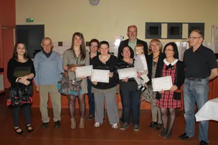 Le groupe de La Sanfloraine a remis médailles et diplômes