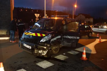 Il avait pris la fuite à bord d'un véhicule de gendarmerie en Haute-Loire : trois ans de prison ferme