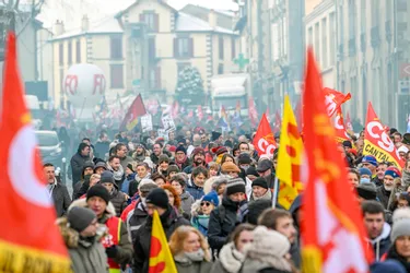 Grève du 31 janvier : manifestation, tracts, pétition... le plan d'attaque des syndicats du Cantal : "J'espère qu'on sera 10.000"