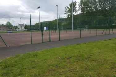 Le tennis est autorisé, sous conditions