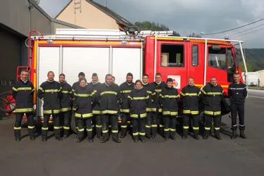 Une douzaine de pompiers en formation