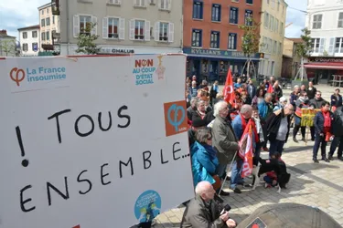 200 personnes réunies pour le défilé du 1er mai à Issoire