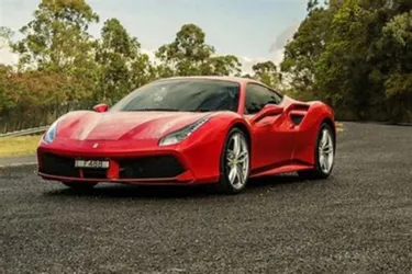Une trentaine de Ferrari sur les routes ce week-end