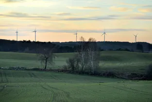 À Saint-Cernin (Cantal), un projet éolien soulève un vent d'inquiétude