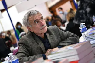 « J'ai toujours été libre, même face au pouvoir » : le juge Renaud Van Ruymbeke à Vichy (Allier) ce samedi
