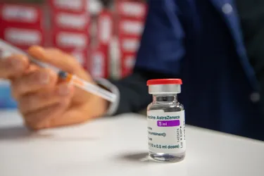Les pharmaciens du Puy-de-Dôme prêts à reprendre la vaccination dès qu'ils auront les flacons d'AstraZeneca